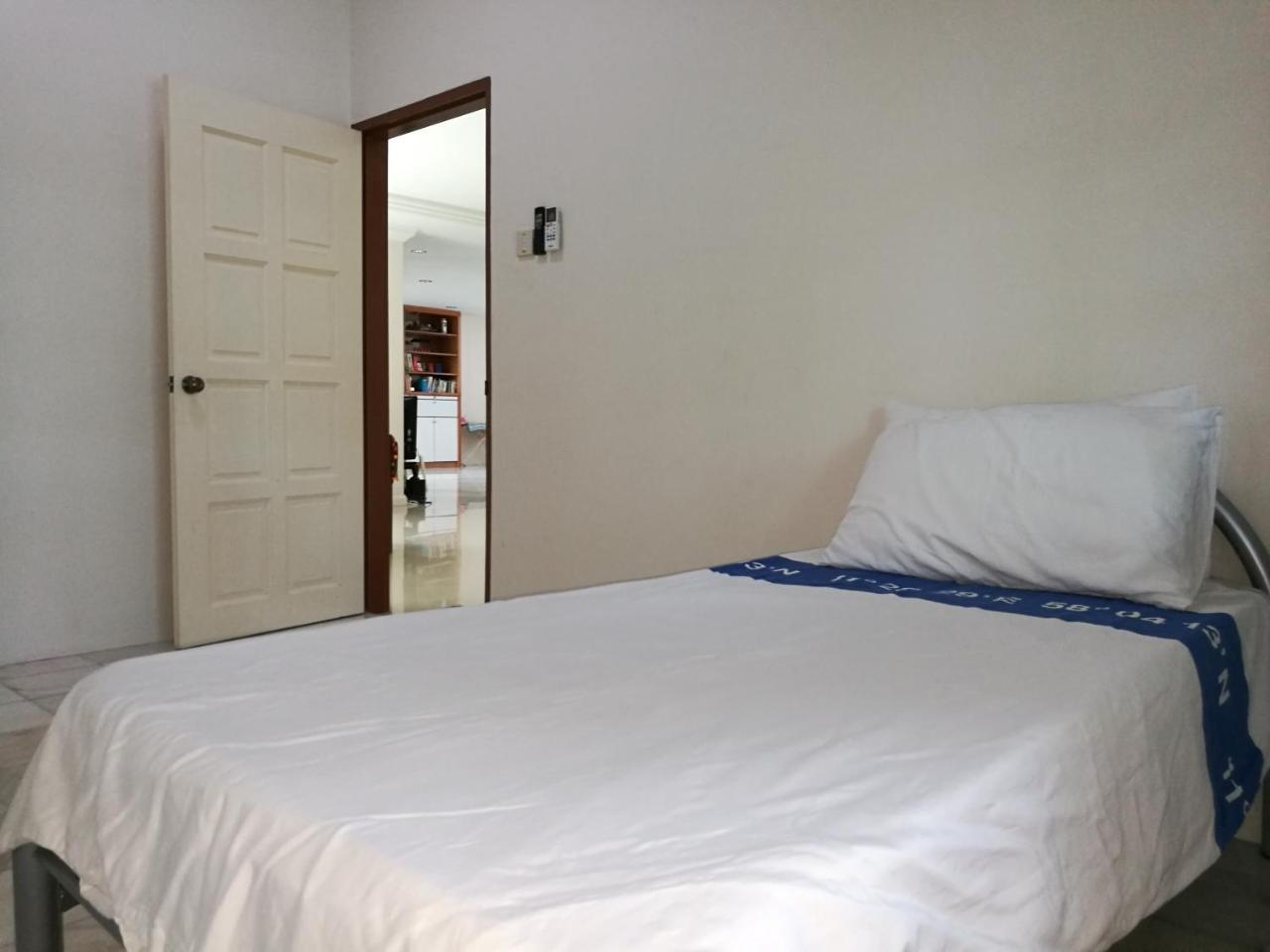 Guesthouse Dragon Place Taiping Exterior photo